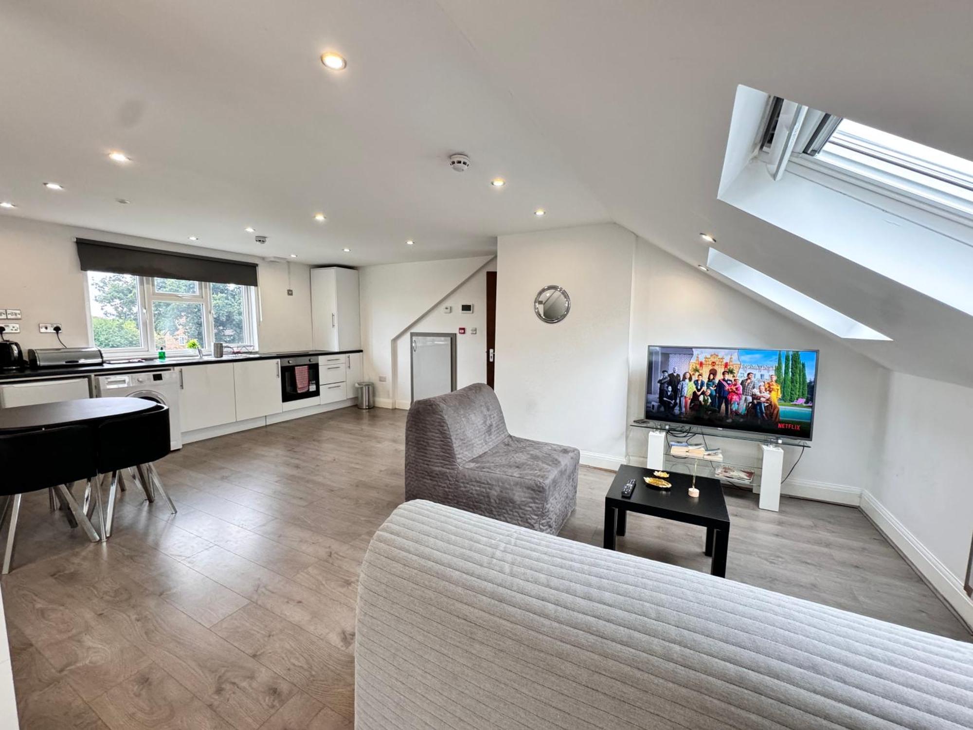 Hatton Apartments Heathrow Airport- Free Parking-Free Underground To And From Heathrow Airport Hatton Cross See Picture-See London Fast Hatton Cross To Central London 30Min Extérieur photo
