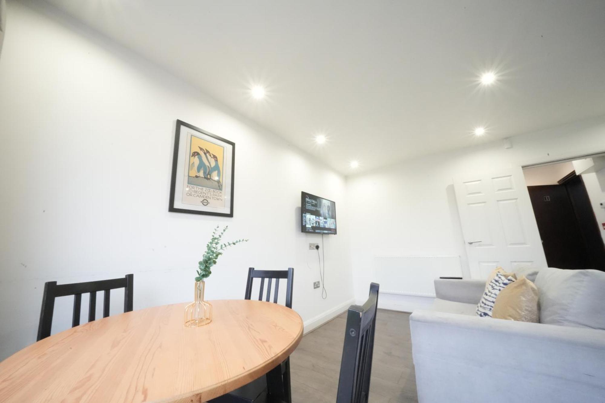 Hatton Apartments Heathrow Airport- Free Parking-Free Underground To And From Heathrow Airport Hatton Cross See Picture-See London Fast Hatton Cross To Central London 30Min Extérieur photo